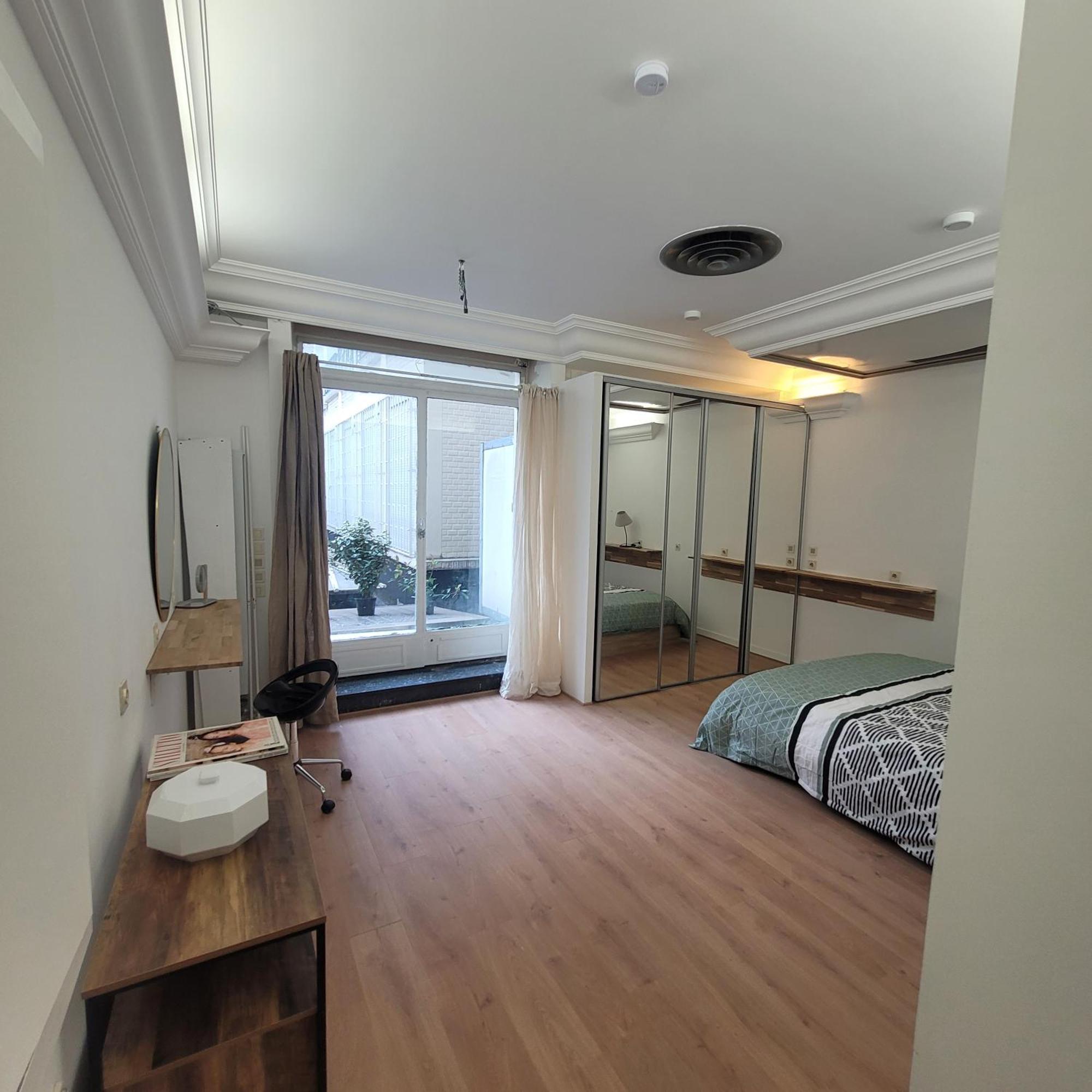 Bel Appartement Champs Elysees Avec 2 Chambres Parijs Buitenkant foto